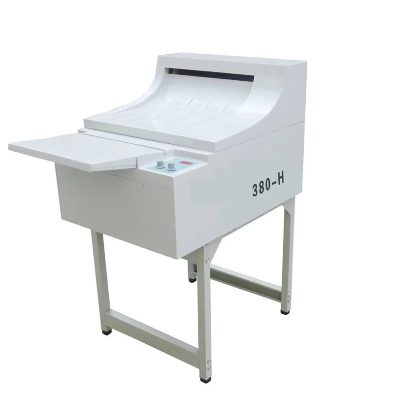 
			Procesador de películas de rayos X ADF-380H		